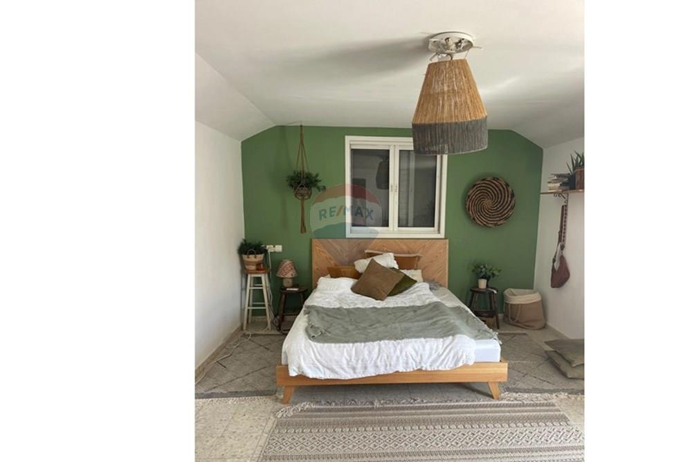 Apartment for Sale in Ra'anana - Image 4