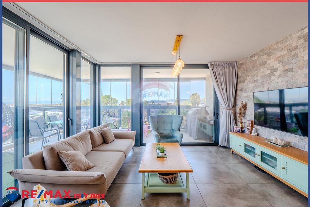 Apartment for Sale in Afula - Image 2
