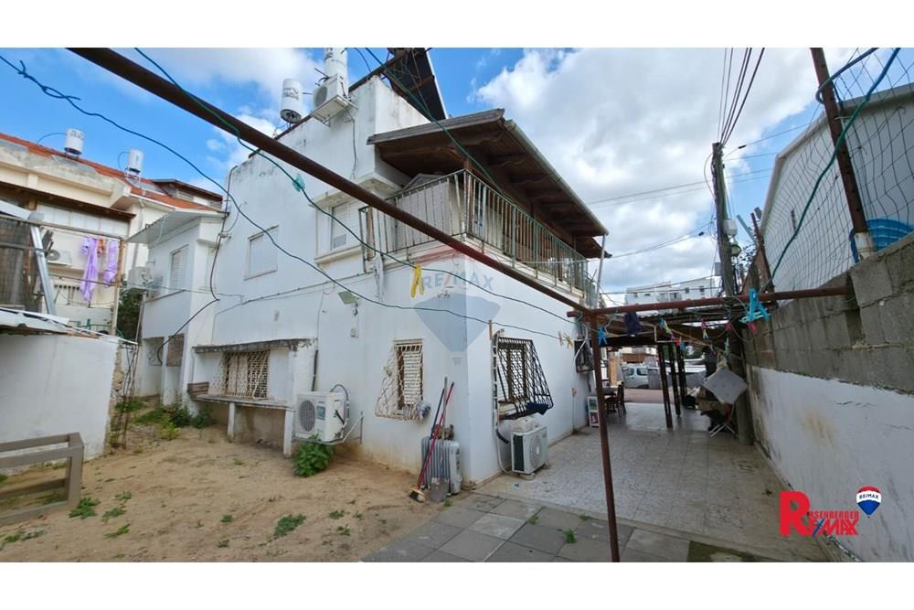 Condo for Sale in Rehovot - Image 7
