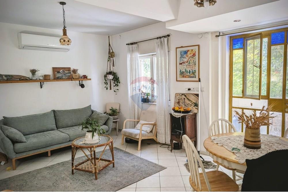 Apartment for Sale in Jerusalem - Image 1