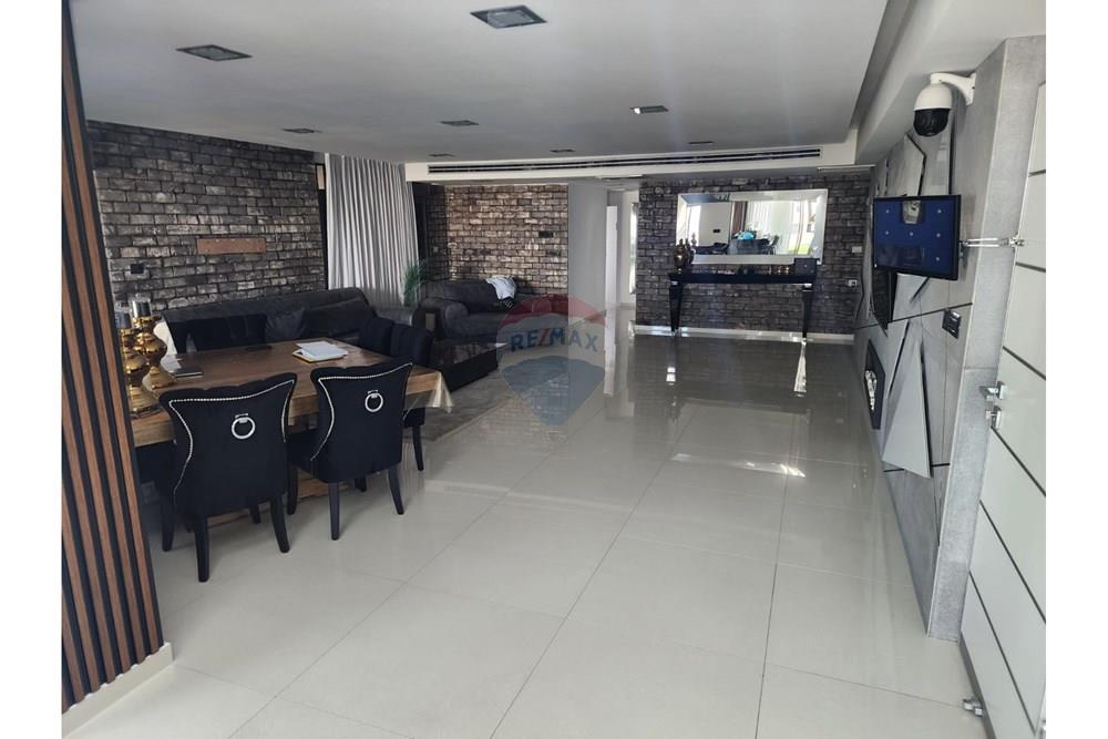 Apartment for Sale in Ashkelon - Image 3