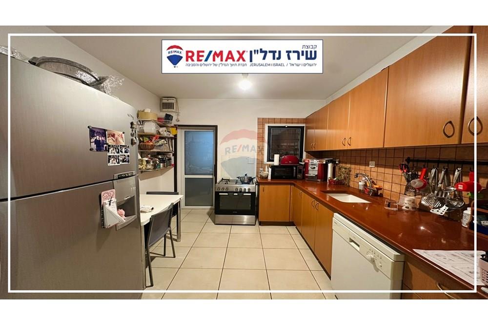 Apartment for Sale in מבשרת ציון - Image 7
