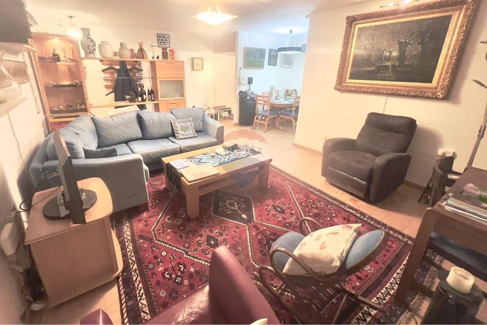 Apartment for Sale in Jerusalem - Image 4