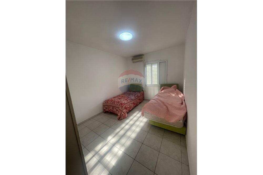 Apartment for Sale in Tel Aviv - Image 5