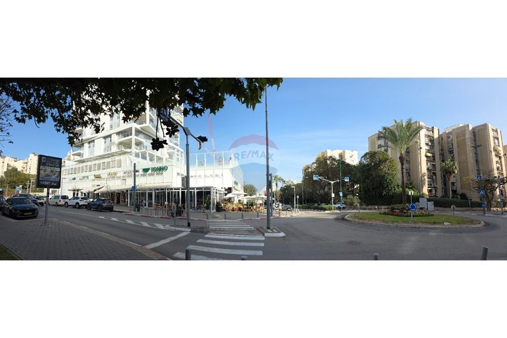 Apartment for Sale in Tel Aviv - Image 6
