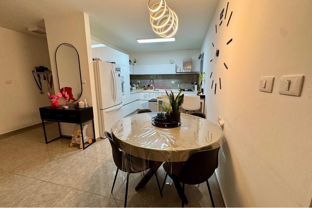 Apartment for Sale in נתיבות - Image 2