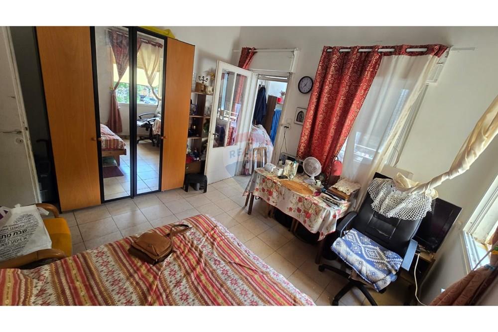 Apartment for Sale in Haifa - Image 3