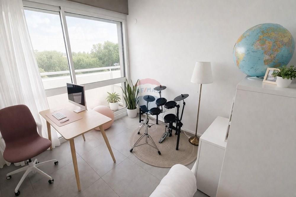 Apartment for Sale in Tel Aviv - Image 4
