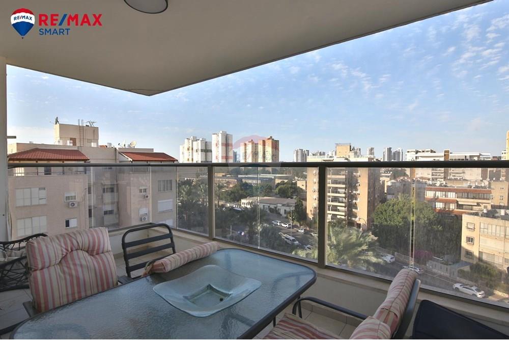 Apartment for Sale in קרית מוצקין - Image 4