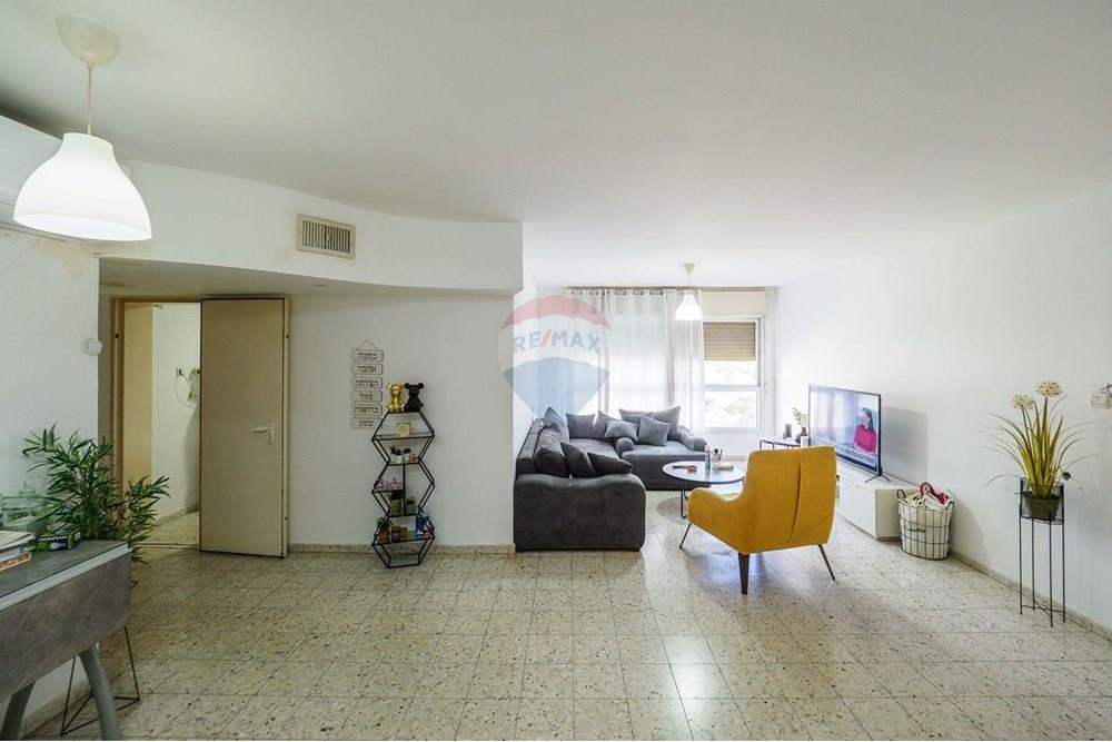 Apartment for Sale in Nahariya - Image 6