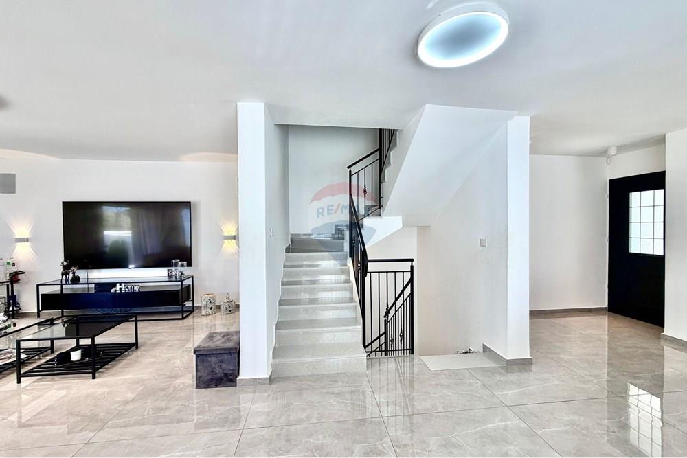 Apartment for Sale in Netanya - Image 4