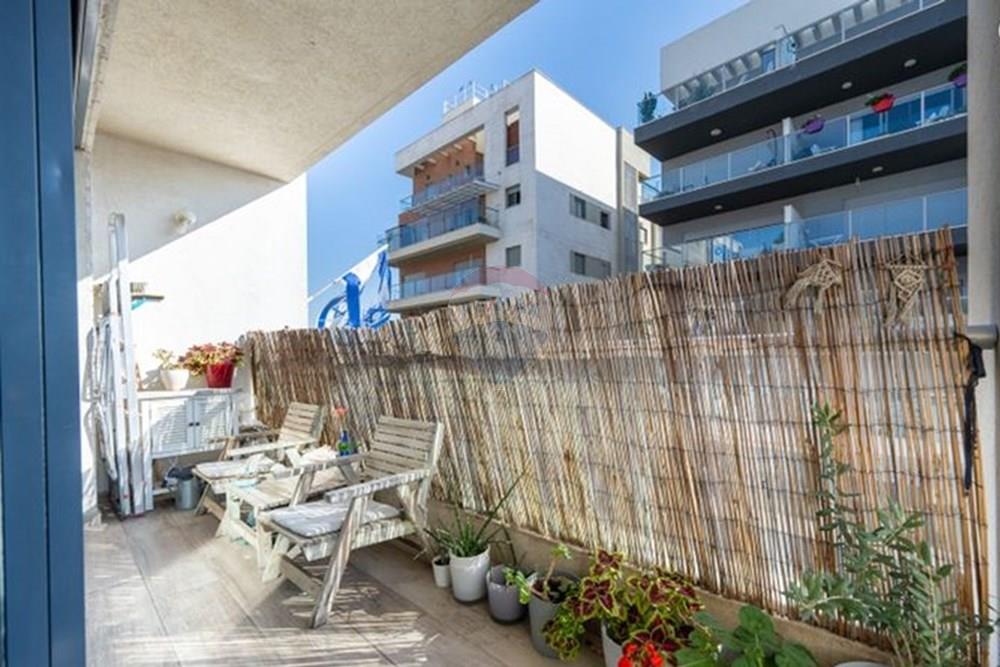 Apartment for Sale in Ramat Gan - Image 2