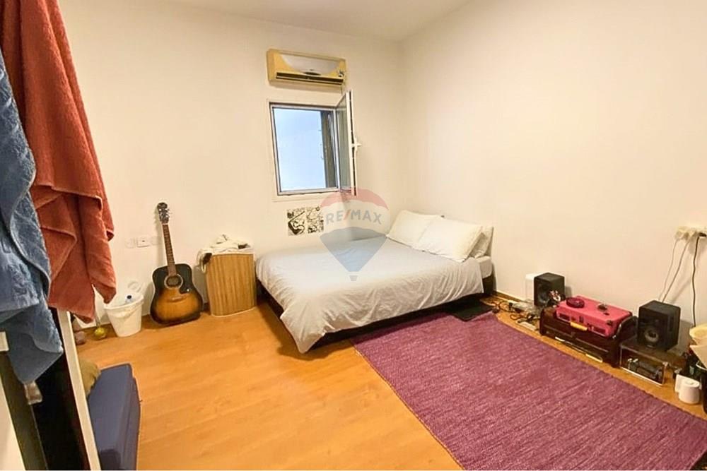 Apartment for Sale in Tel Aviv - Image 5