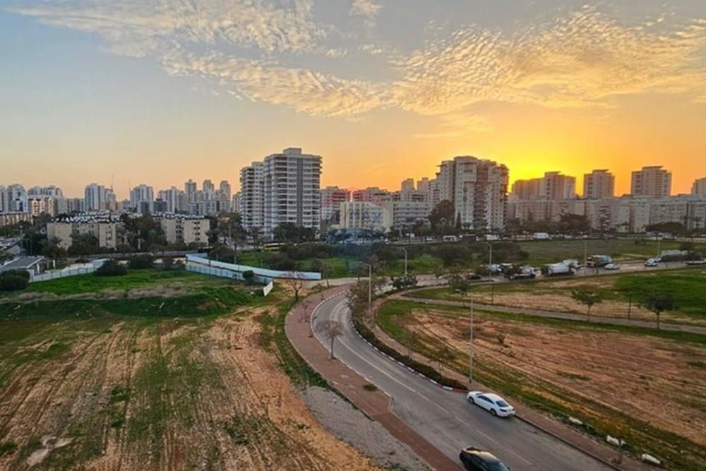 Apartment for Sale in Netanya - Image 1