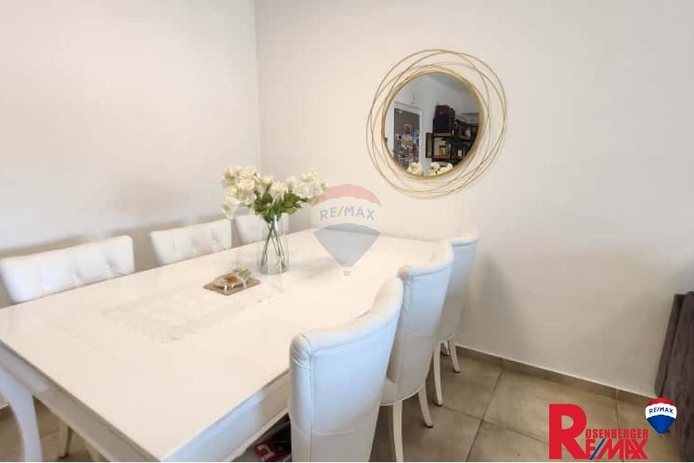 Apartment for Sale in Rishon LeZion - Image 6