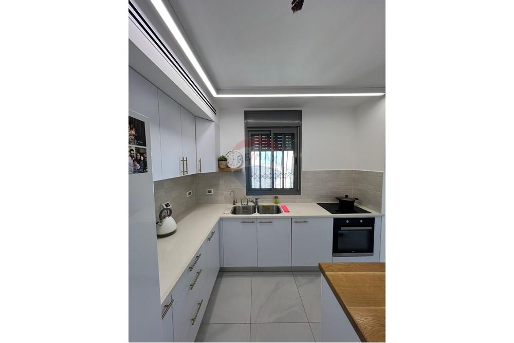 Apartment for Sale in נתיבות - Image 5