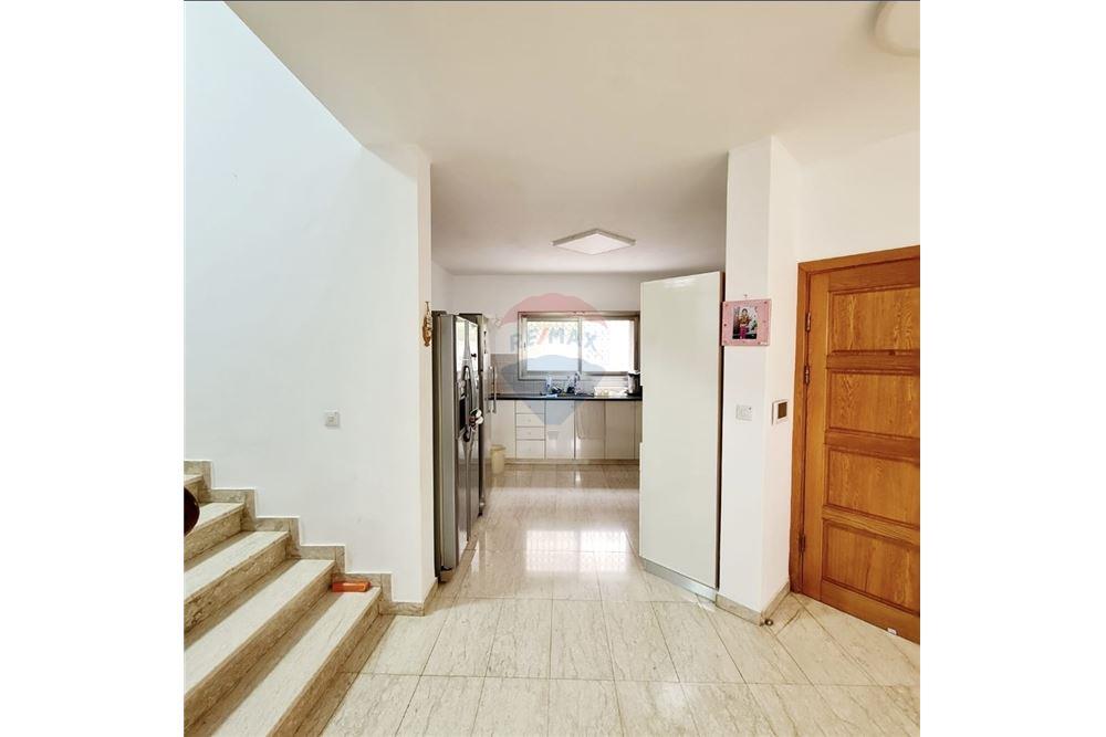 Studio for Sale in אור עקיבא - Image 5
