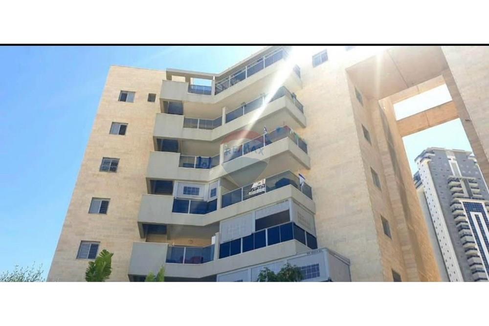 Apartment for Sale in Beer Sheva - Image 1
