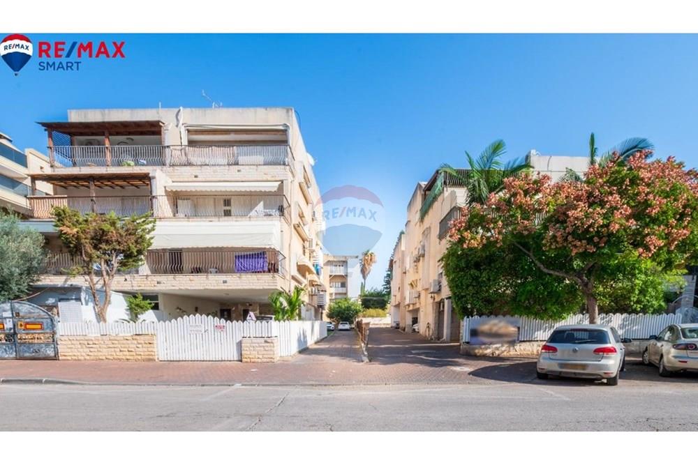 Apartment for Sale in קרית אתא - Image 4