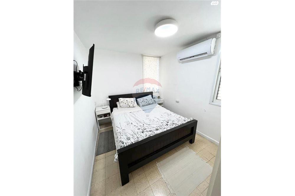 Apartment for Sale in Tel Aviv - Image 7