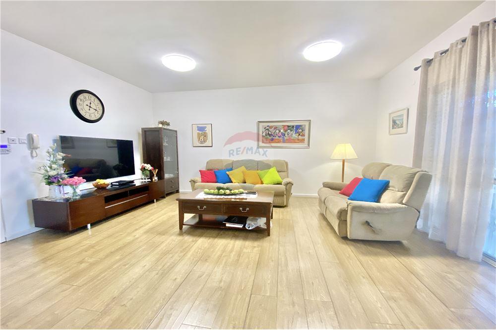 Apartment for Sale in Afula - Image 6