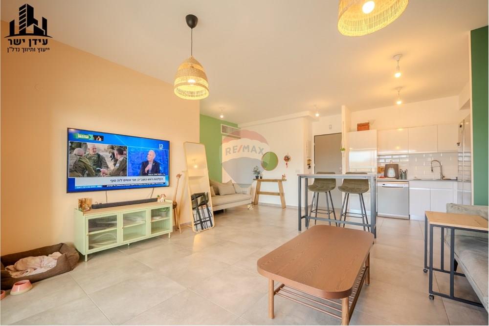 Apartment for Sale in Tel Aviv - Image 4