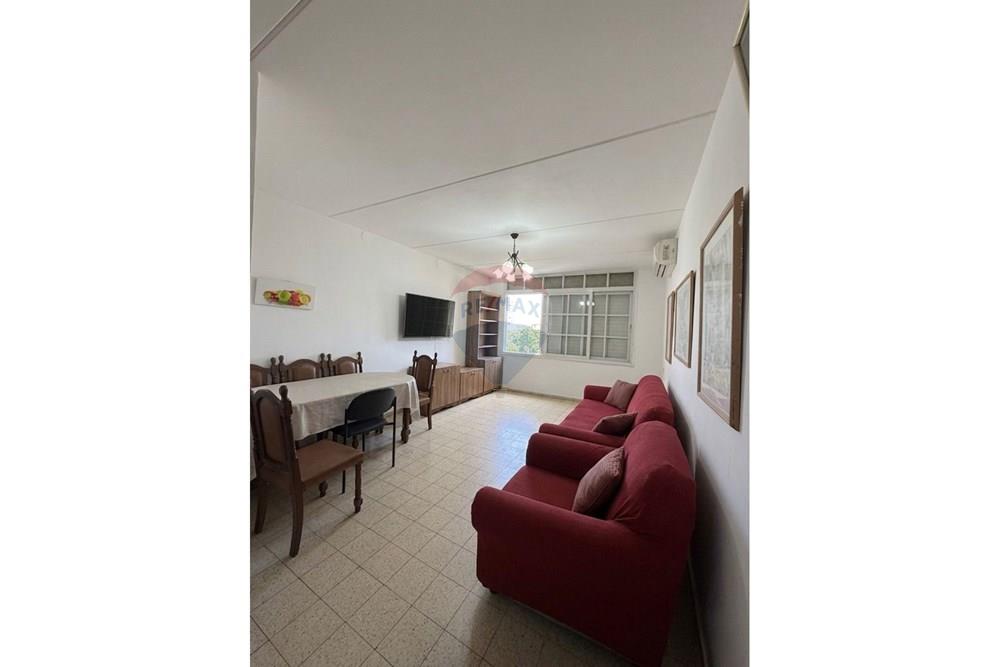 Apartment for Sale in קרית מוצקין - Image 1