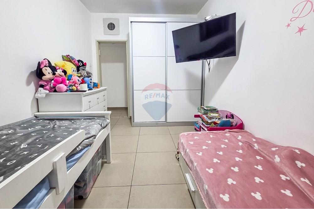 Apartment for Sale in קרית מוצקין - Image 6