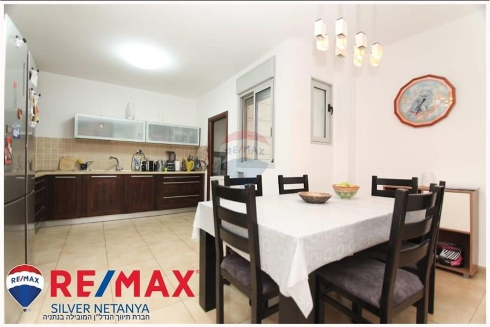 Apartment for Sale in Netanya - Image 3
