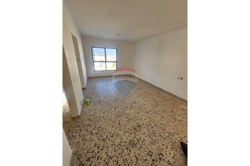 Apartment for Sale in Sderot - Image 3