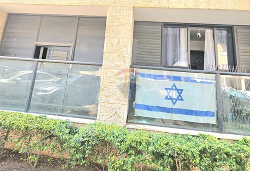 Apartment for Sale in Petah Tikva - Image 2