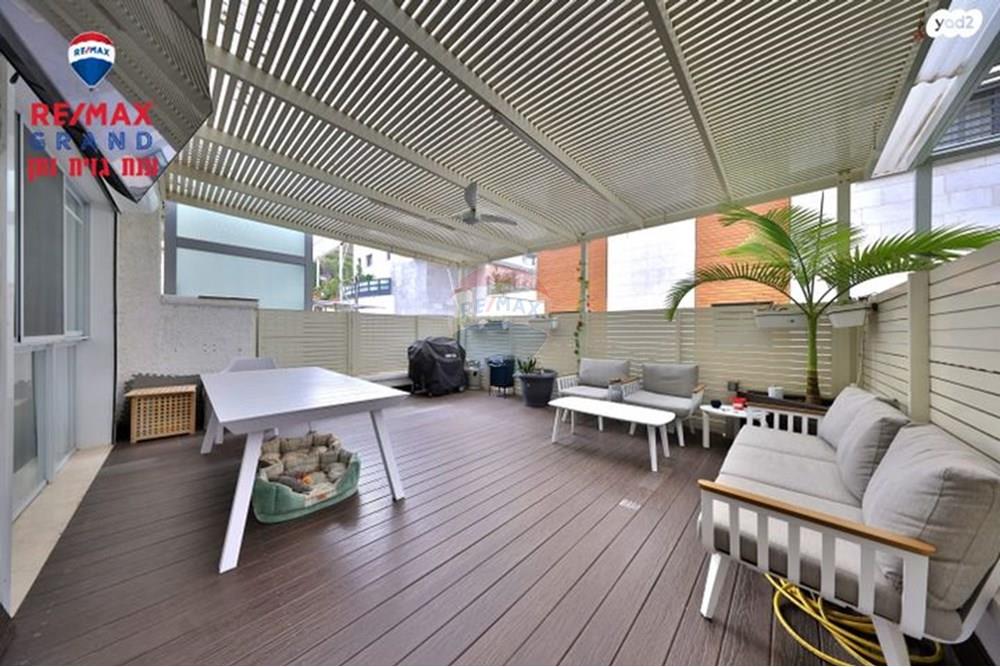 Apartment for Sale in Haifa - Image 3