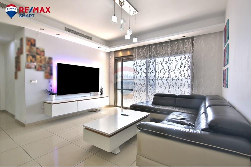 Apartment for Sale in קרית אתא - Image 4