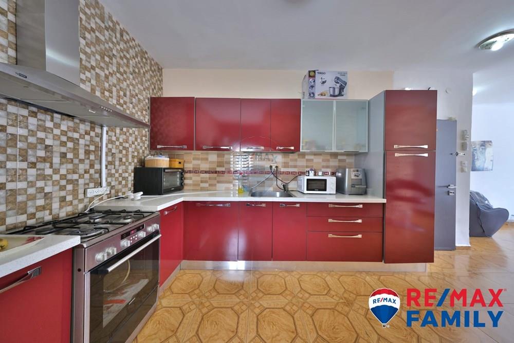 Apartment for Sale in Kiryat Yam - Image 7