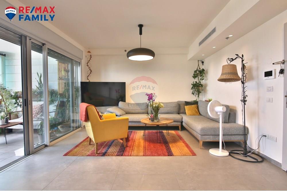 Apartment for Sale in קרית ביאליק - Image 1