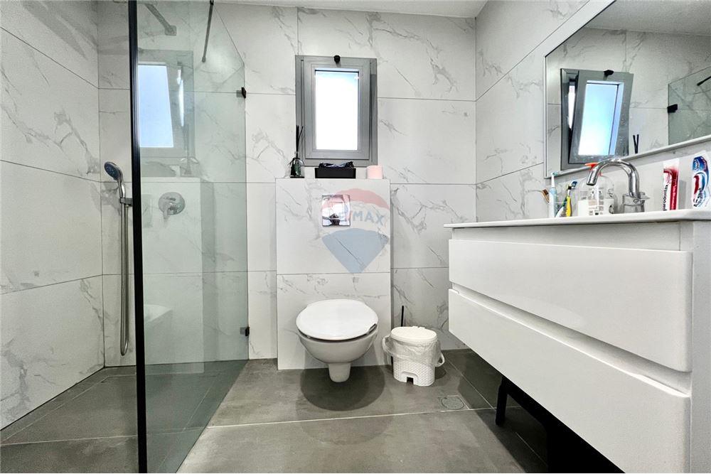 Apartment for Sale in Netanya - Image 5