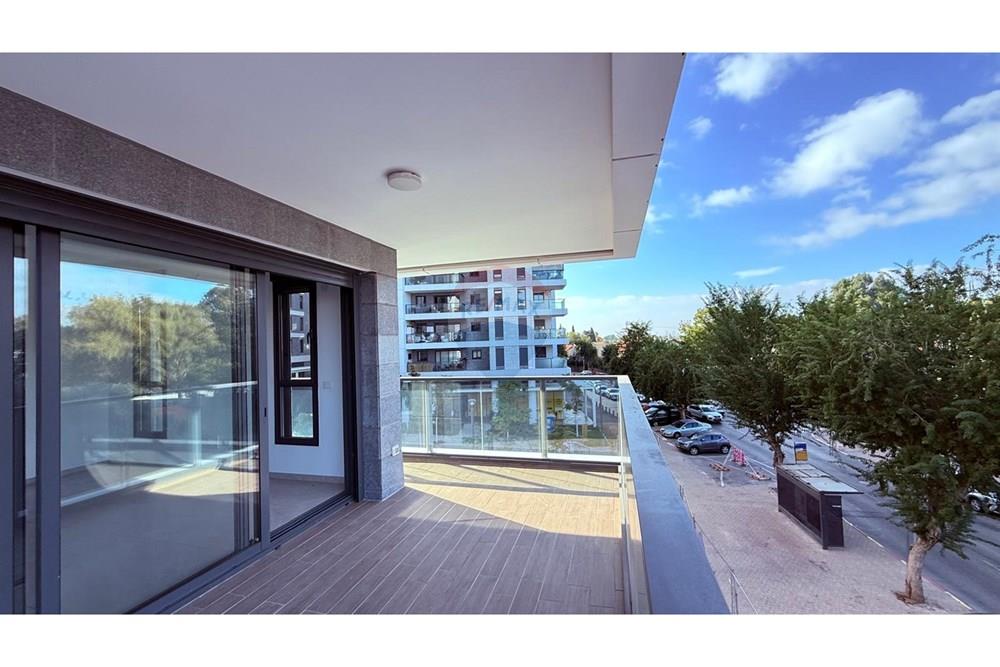 Apartment for Sale in Herzliya - Image 4