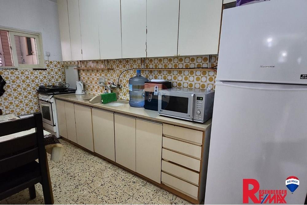 Apartment for Sale in Rishon LeZion - Image 5