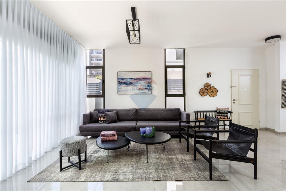 Apartment for Sale in Afula - Image 1