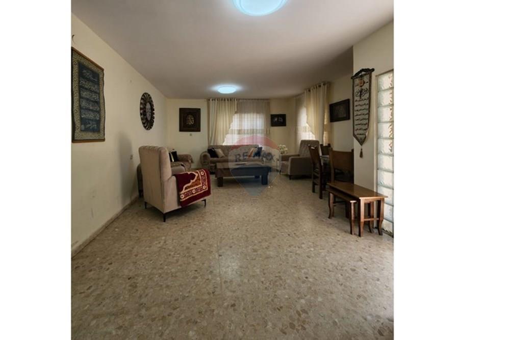 Apartment for Sale in Lod - Image 3