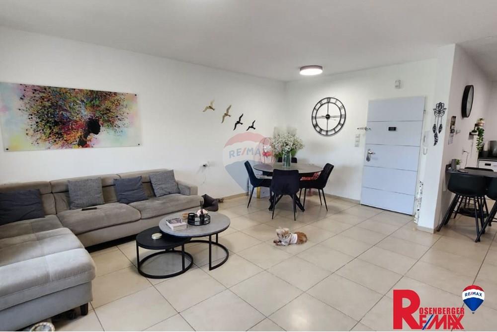 Apartment for Sale in Holon - Image 3