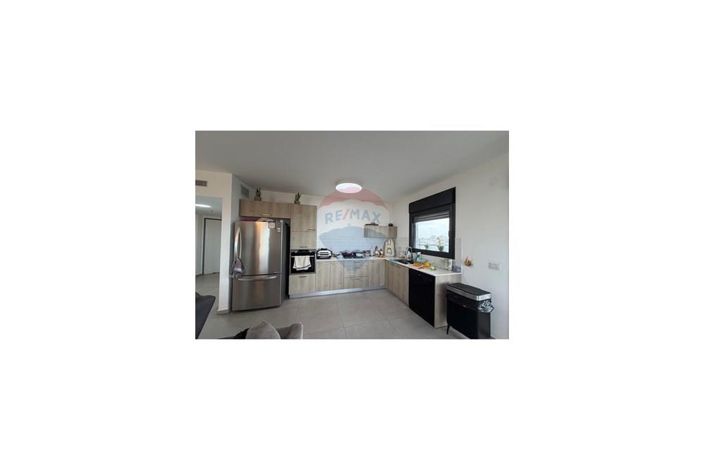 Apartment for Sale in Tel Aviv - Image 6