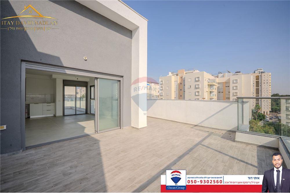 Apartment for Sale in Tel Aviv - Image 5