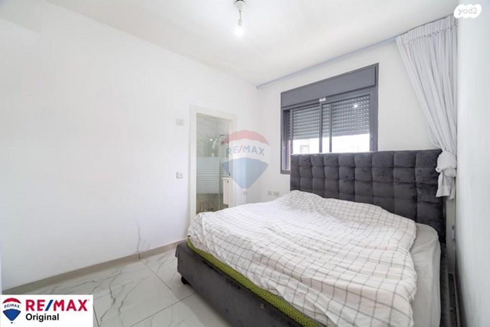 Apartment for Sale in Ramat Gan - Image 6