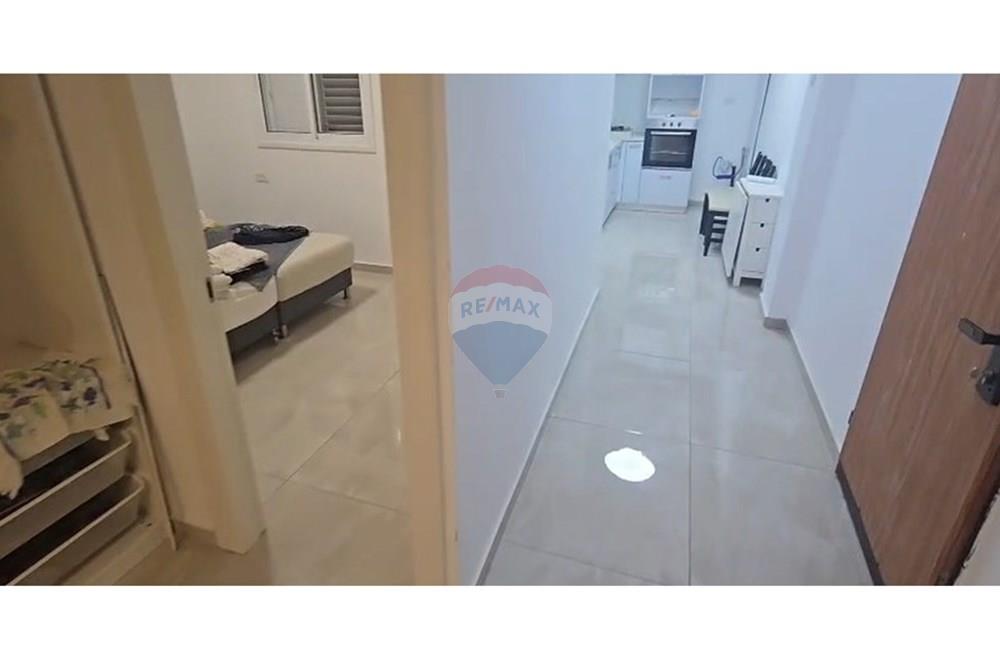 Apartment for Sale in Bat Yam - Image 7
