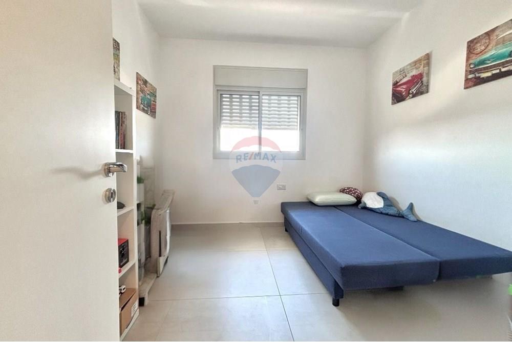 Apartment for Sale in קרית מוצקין - Image 7