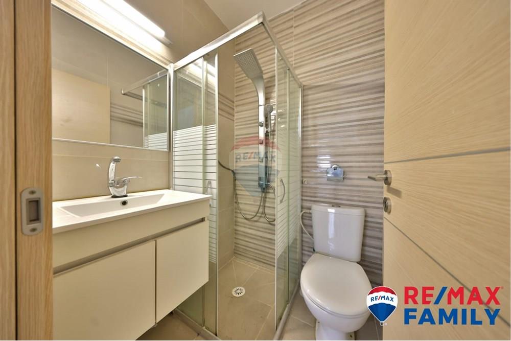 Apartment for Sale in Kiryat Yam - Image 3