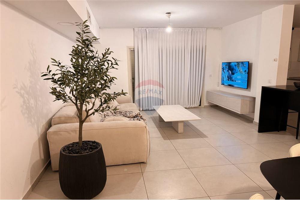Apartment for Sale in Dimona - Image 1