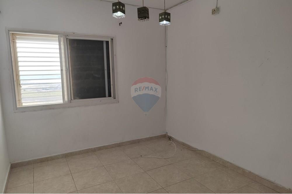 Apartment for Sale in שלומי - Image 1