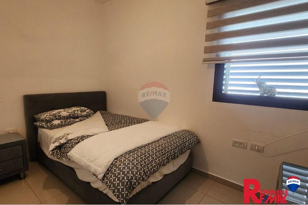 Apartment for Sale in Bat Yam - Image 5